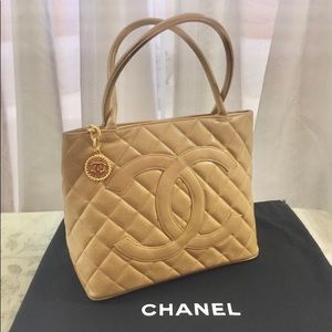 CHANEL, Bags, Chanel Cc Medallion Caviar Tote Handbag